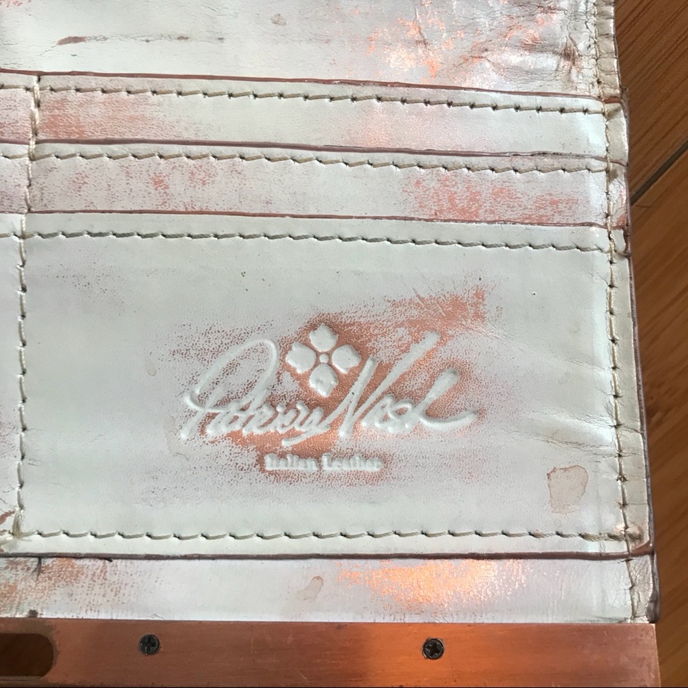 Patricia Nash Rose Gold Wallet - Picture 4 of 4